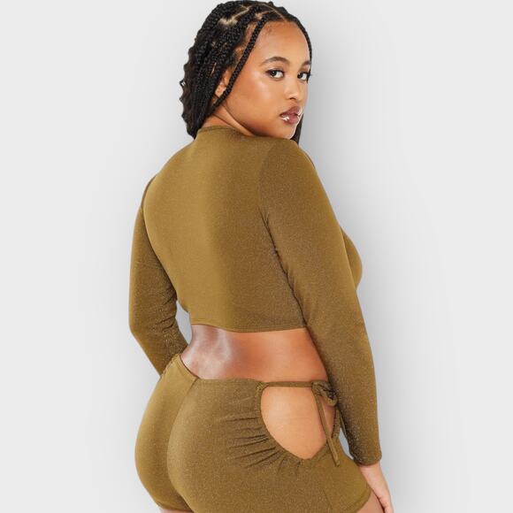 Savage Fenty Sleep & Shing Long Sleeve Crop Tee | Plus Size 2X | Green Glitter - Picture 6 of 6